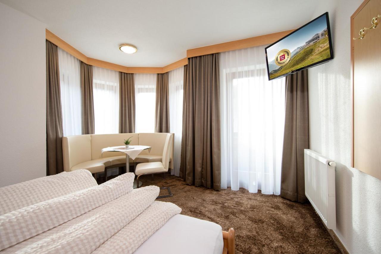 Apartament Tonis Ferienheim Sölden Zewnętrze zdjęcie